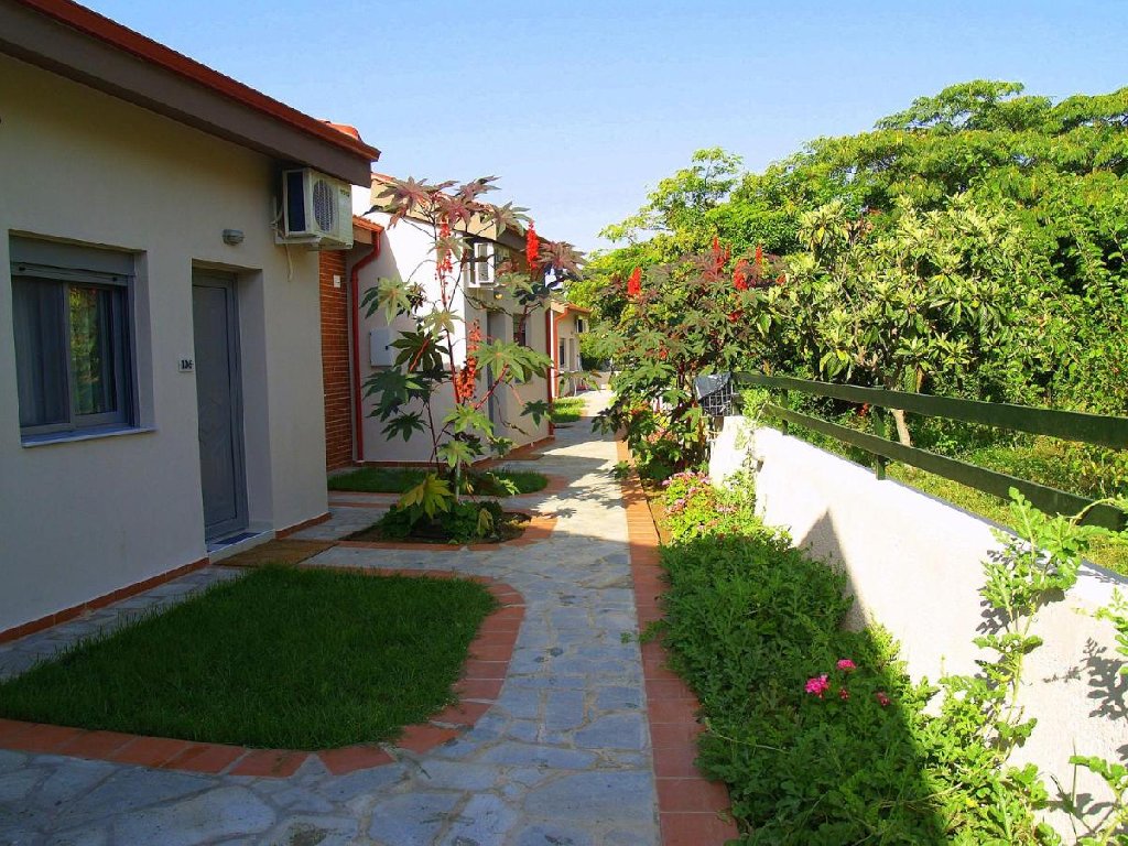 Village Mare Residences