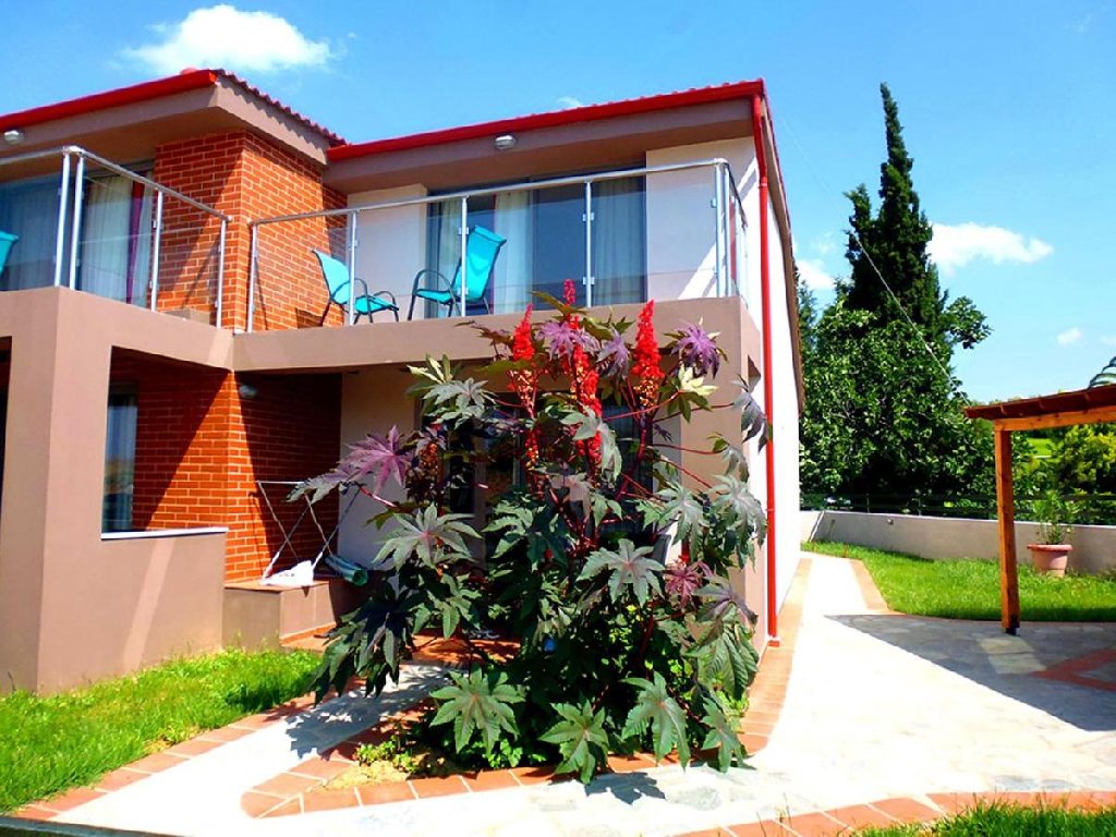 Village Mare Residences
