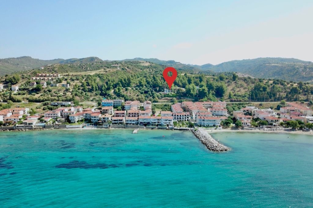 Greek Pride Cronwell Rahoni Hotel
