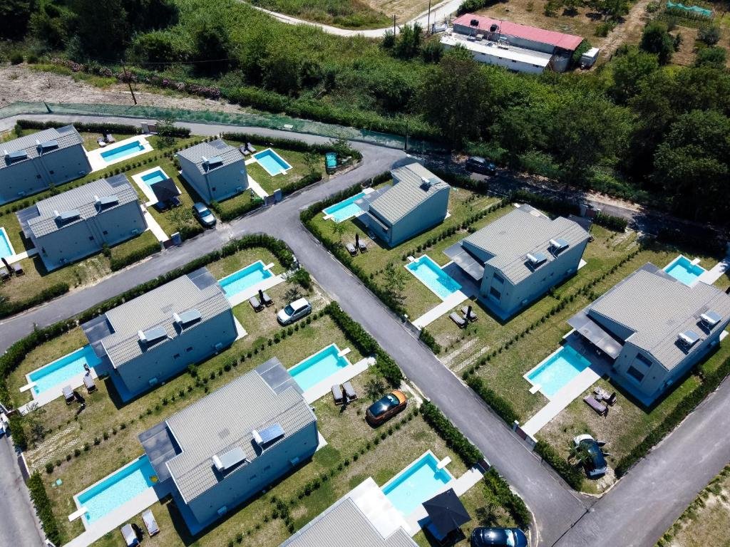 Olympus Seaside Luxury Pool Villas