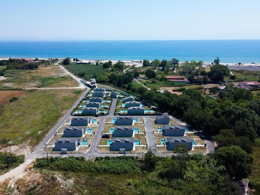 Olympus Seaside Luxury Pool Villas