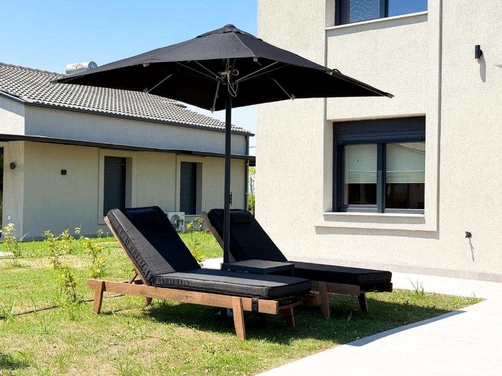 Olympus Seaside Luxury Pool Villas