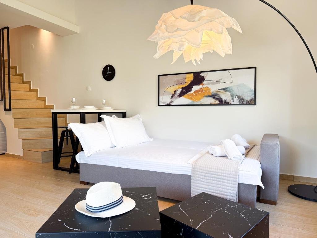 Olympus Seaside Luxury Pool Villas